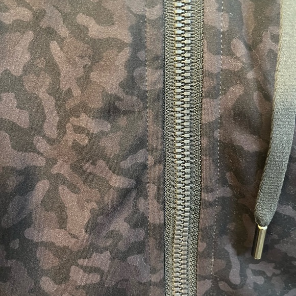 CRZ YOGA women’s brushed full zip hoodie jacket, with zip pockets. Size S. EUC - Picture 11 of 11